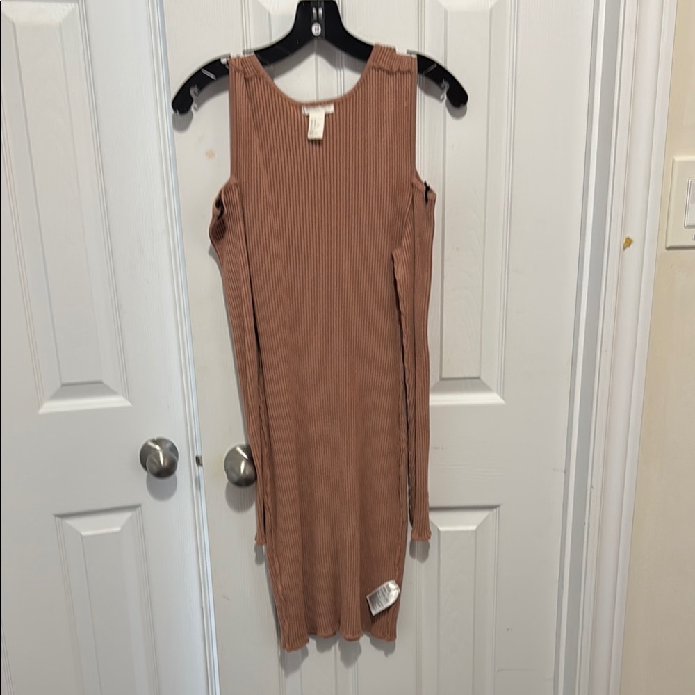 H&M Tan cold Shoulder Bodycon Dress - Picture 2 of 6